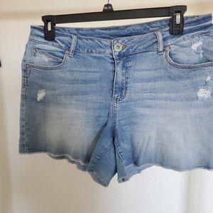 Ladies Size 12 denim shorts.